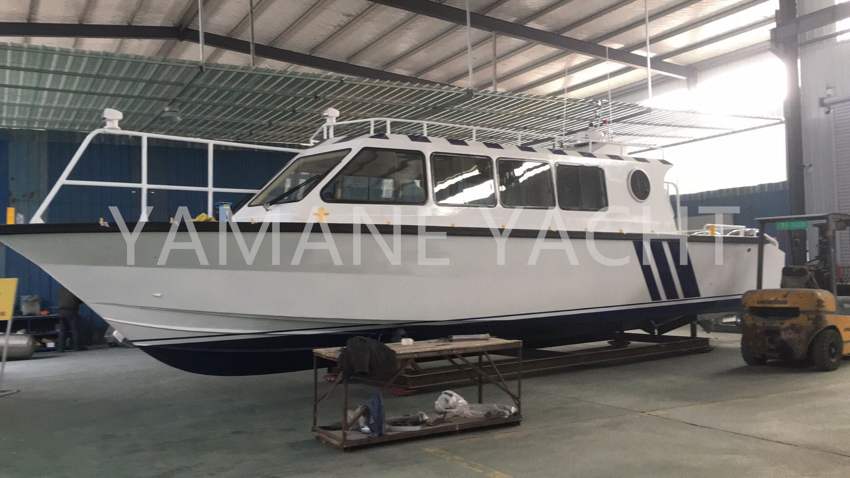 1艘铝质快速渡船（6）_副本